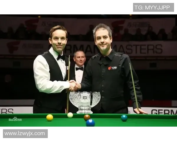 梁文博与丁俊晖激战正酣比分悬念迭起引发球迷热议 梁文博与丁俊晖激战正酣比分悬念迭起引发球迷热议