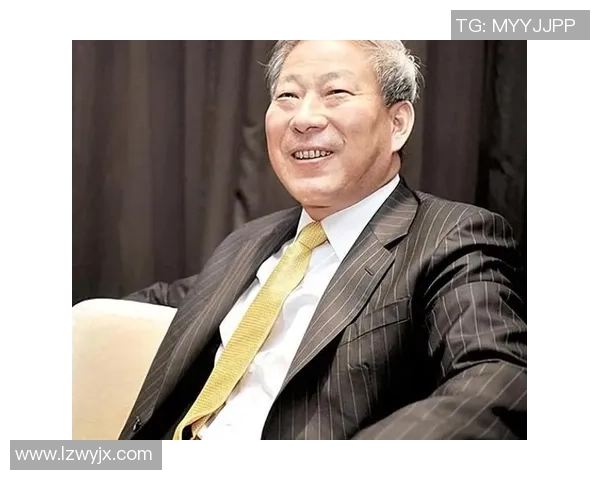 琼斯的传奇人生与奋斗历程探秘:从平凡到卓越的启示与反思